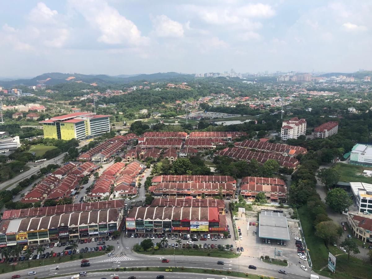 Condostay At Bangi Kampong Sungai Ramal Dalam ภายนอก รูปภาพ