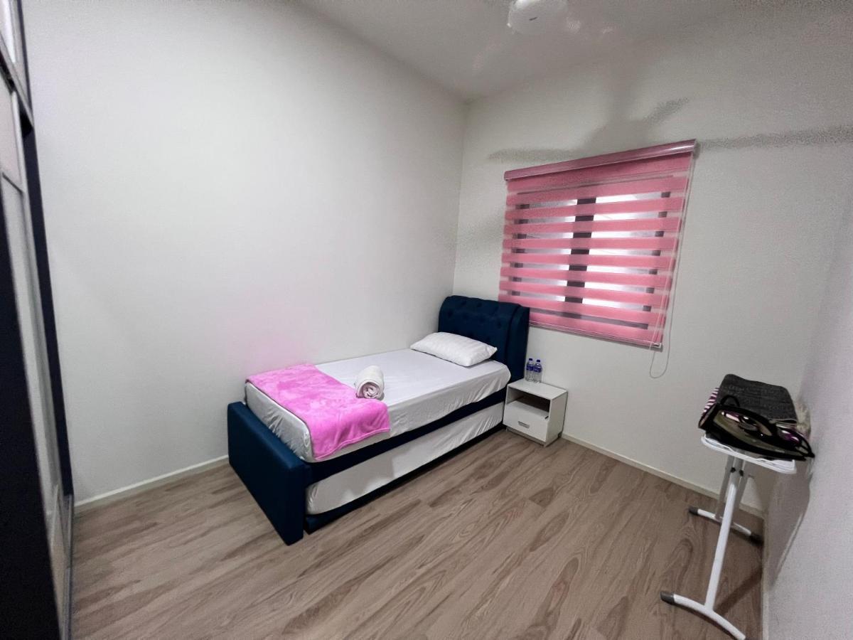 Condostay At Bangi Kampong Sungai Ramal Dalam ภายนอก รูปภาพ