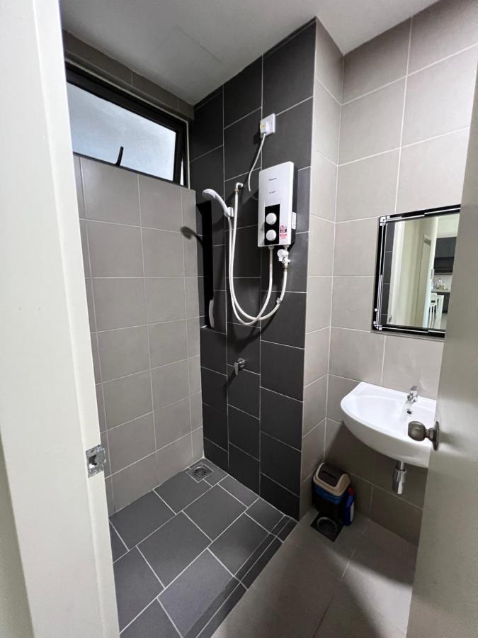 Condostay At Bangi Kampong Sungai Ramal Dalam ภายนอก รูปภาพ