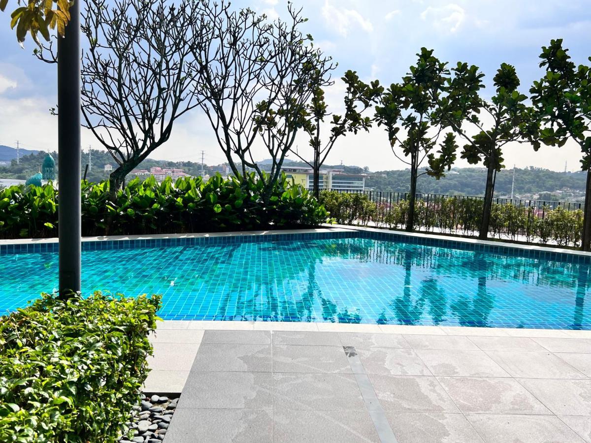 Condostay At Bangi Kampong Sungai Ramal Dalam ภายนอก รูปภาพ